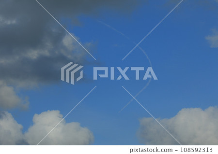 Aerial cloud floating in the blue sky 108592313