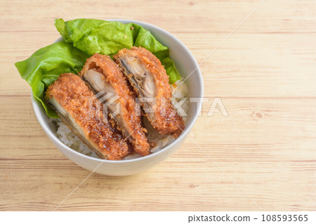 鯖魚排碗 108593565