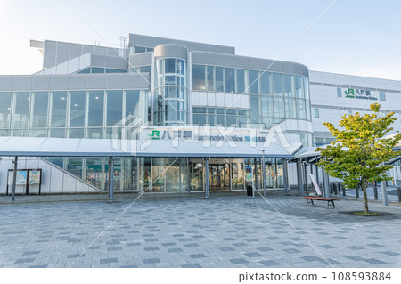 Hachinohe City, Aomori Prefecture, sunny JR Hachinohe Station (West Exit) 108593884