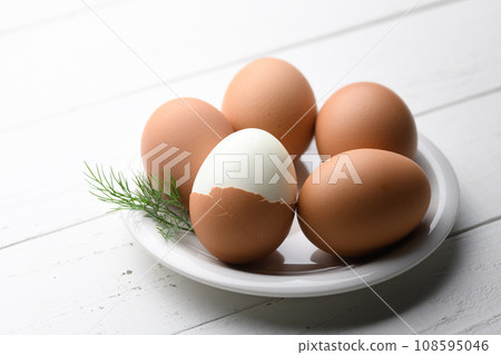 half-boiled egg half-boiled egg 108595046