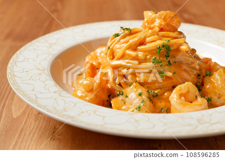 Prawn tomato cream pasta Prawn tomato cream pasta 108596285