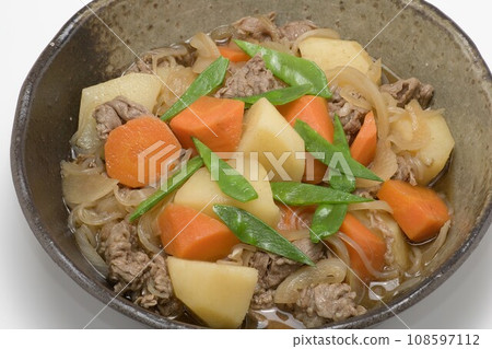 肉和土豆 108597112