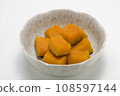 Simmered pumpkin 108597144