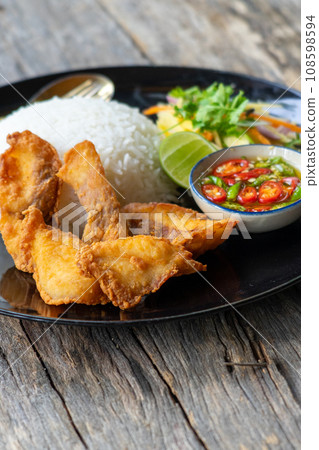 rice fried fish rice fried fish 108598594