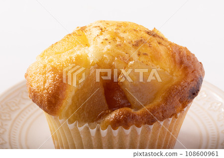 [Muffins] Apple Cinnamon Apples from Aomori Prefecture 108600961