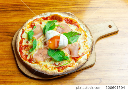 脆皮俾斯麥披薩 脆皮俾斯麥披薩 108601504