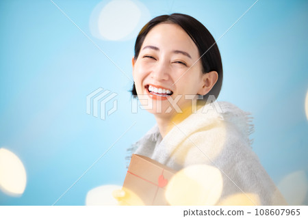 禮物 禮物 閃閃發光的女人 108607965