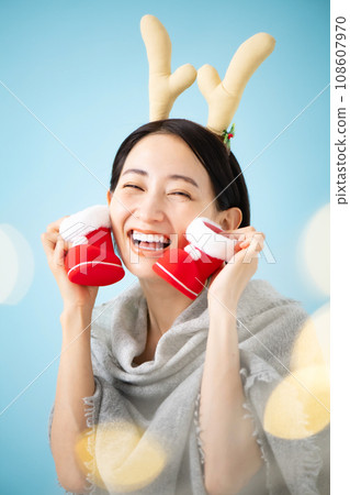 Christmas reindeer woman Christmas reindeer woman 108607970