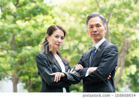 Business fresh green male and female 2 people Business fresh green male and female 2 people 108608654