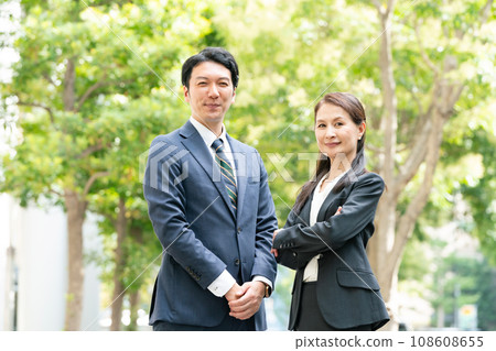 Business fresh green male and female 2 people Business fresh green male and female 2 people 108608655