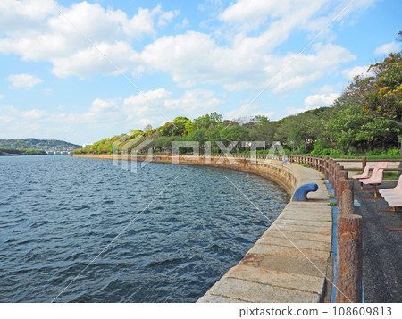 Park Yawata Higashida Green Park located by the sea in Yawata Higashi Ward, Kitakyushu, Fukuoka Prefecture Park Yawata Higashida Green Park located by the sea in Yawata Higashi Ward, Kitakyushu, Fukuoka Prefecture 108609813