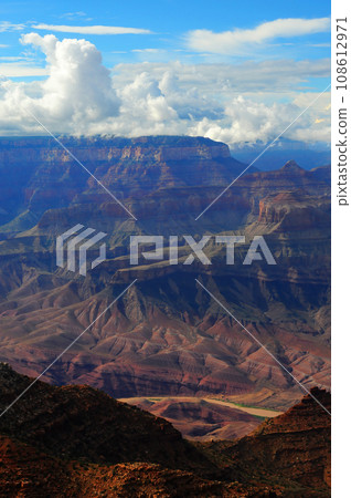 Cloudy Day At The Grand Canyon Arizona 108612971