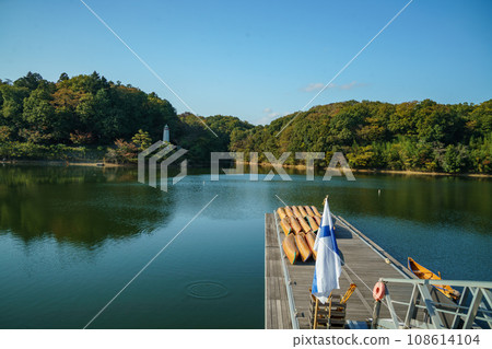 Lake Miyazawa in autumn Lake Miyazawa in autumn 108614104