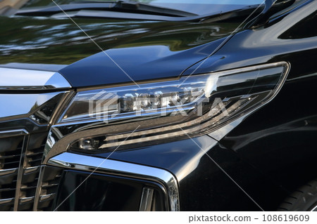 Car headlight image 108619609