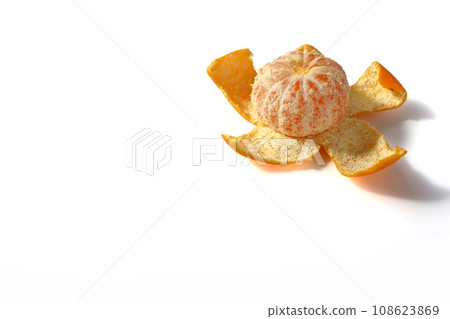 Peeled oranges Peeled oranges 108623869