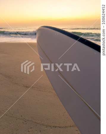 Surfboard nose shape Surfboard nose shape 108624452