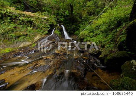 Ryūzugataki Metaki (Kakeai Town, Unnan City, Shimane Prefecture) 108625440