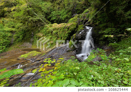 Ryūzugataki Metaki (Kakeai Town, Unnan City, Shimane Prefecture) 108625444