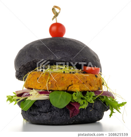 Tasty grilled veggie burger Tasty grilled veggie burger 108625539
