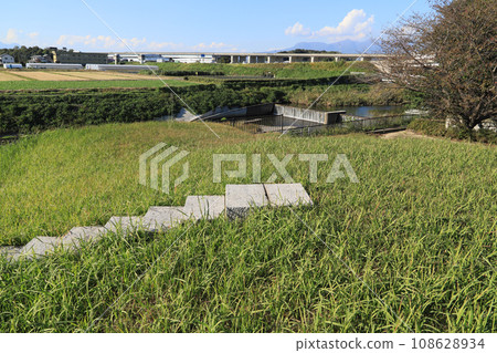 Ichinoseki Tumulus (top of the tumulus) 108628934