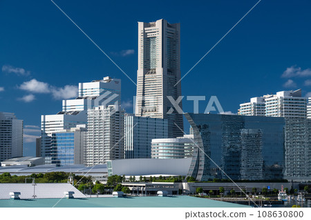 [Kanagawa Prefecture] Yokohama Minato Mirai Skyline 108630800