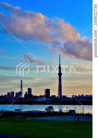 Evening view of Tokyo Sky Tree seen from Horikiri Mizube Park Arakawa bank Evening view of Tokyo Sky Tree seen from Horikiri Mizube Park Arakawa bank 108632738