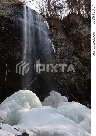 Frozen new waterfall and ice formations Frozen new waterfall and ice formations 108633314