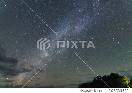 Okinawa Hateruma Island starry sky 108633891