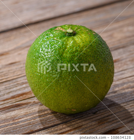 Phantom Fruit Jabara Made in Kitayama Village, Wakayama Prefecture Old board background Phantom Fruit Jabara Made in Kitayama Village, Wakayama Prefecture Old board background 108634128