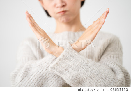 Young woman wearing knitwear lifestyle image Young woman wearing knitwear lifestyle image 108635110