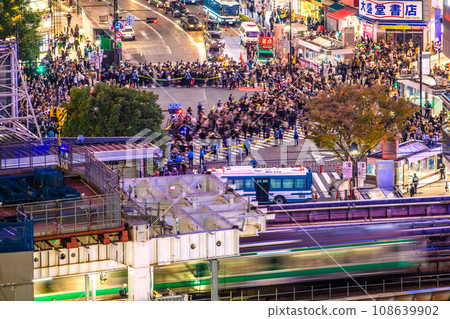 Japan's Tokyo cityscape 2023 halo performance. View of Shibuya Scramble Crossing etc. = October 31st 108639902
