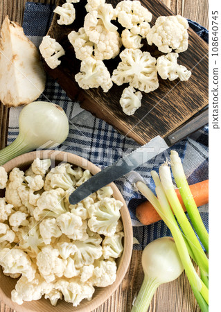 Fresh organic cauliflower. 108640745