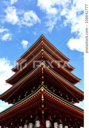 Takahata Fudoson Kingoji Five-storied pagoda 108642777