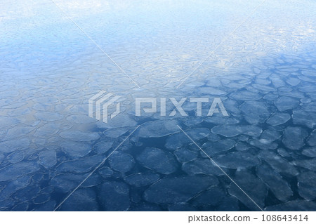 北海道知床半島羅臼 北海道知床半島羅臼 108643414