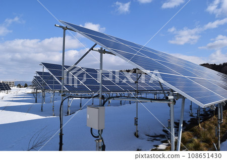雪國太陽能電池板 雪國太陽能電池板 108651430