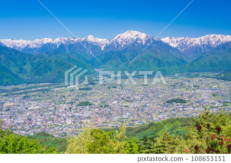 Azumino和Northern Alps山脈從Mt. 108653151