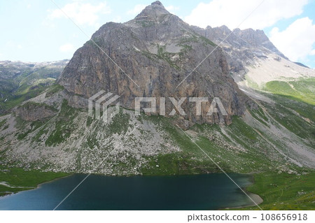 法國阿爾卑斯山的壯麗景色 法國阿爾卑斯山的壯麗景色 108656918
