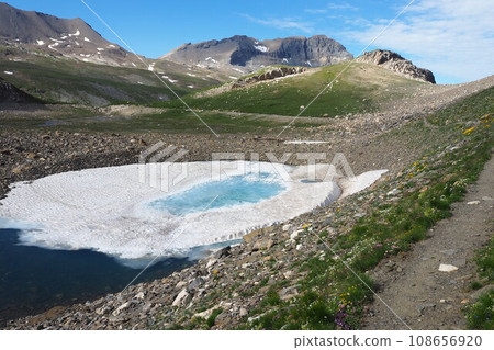法國阿爾卑斯山發現神秘冰景 法國阿爾卑斯山發現神秘冰景 108656920