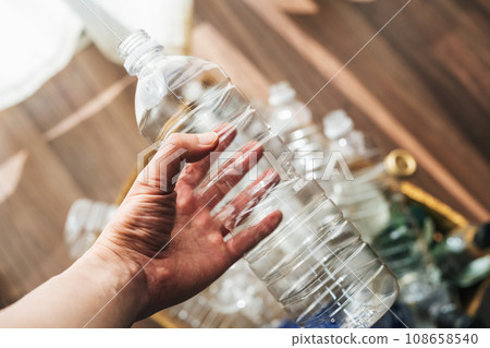 Empty plastic bottle 108658540