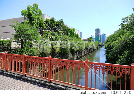 東京目黑河鮮綠 108661298