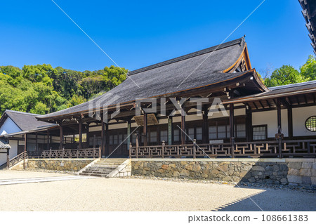 The main temple of the Obaku sect, Manpuku-ji Temple -- Obaku Lantern Festival -- 108661383