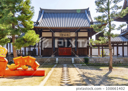 黃檁宗總本山「萬福寺」加蘭堂-黃檁燈籠節- 黃檁宗總本山「萬福寺」加蘭堂-黃檁燈籠節- 108661402
