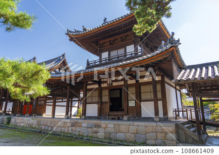 黃檁派總寺萬福寺的鐘樓-黃檁元宵節- 黃檁派總寺萬福寺的鐘樓-黃檁元宵節- 108661409