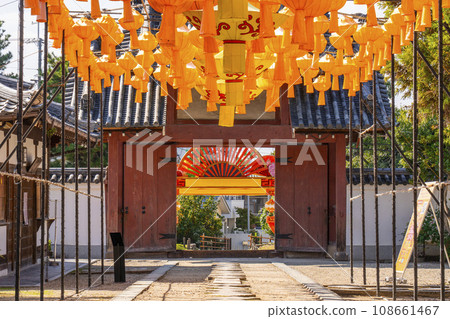 黃檁派總寺院「萬福寺」的正門-黃檁元宵節- 黃檁派總寺院「萬福寺」的正門-黃檁元宵節- 108661467