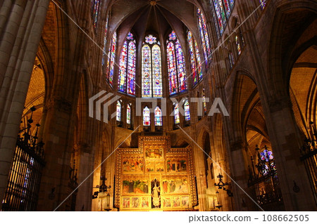 Camino Cathedral of Leon (Pilgrimage to Santiago) Camino Cathedral of Leon (Pilgrimage to Santiago) 108662505
