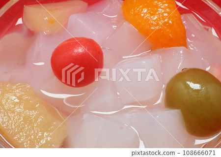 Nata de Coco 108666071
