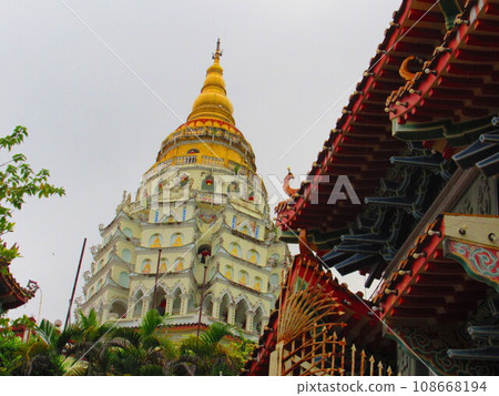 Penang Gokurakuji Temple 108668194