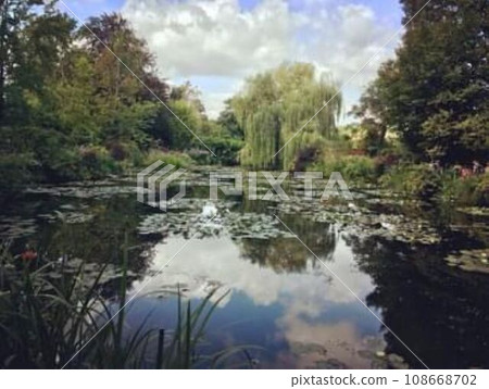 View of Claude Monet's beloved garden, Monet's house in Giverny 108668702