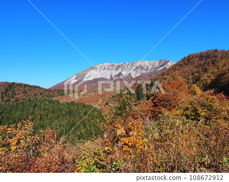 2023年秋天 從鍵掛嶺眺望大山南壁 108672912