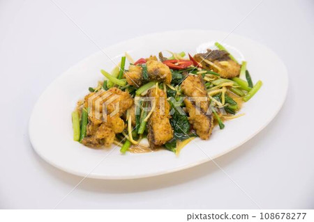 Famous Thai food that common served in most Thai Restaurants Famous Thai food that common served in most Thai Restaurants 108678277